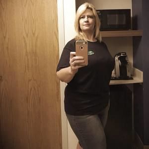 Meet your Posher, Rhonda